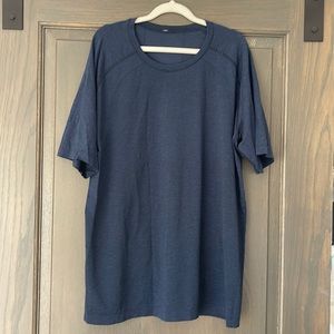 XL Mens Lululemon Metal Vent Tech Shirt